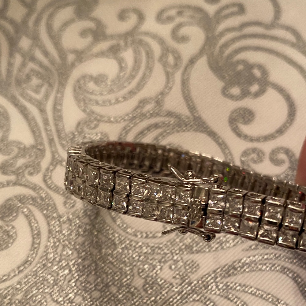 925 Sterling Silver Bracelet - Picture 7 of 7
